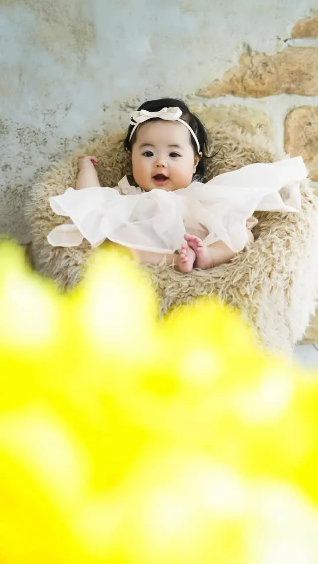 HAPPY  HALF BIRTHDAY！